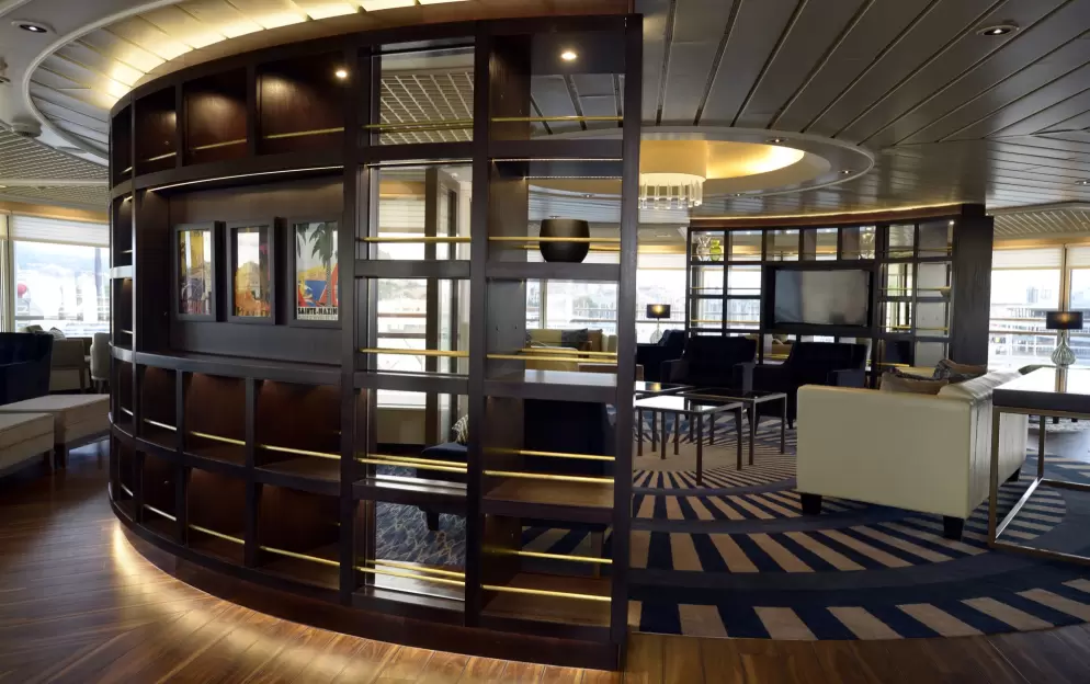 Windstar Star Pride Interior Yacht Club 19.jpg